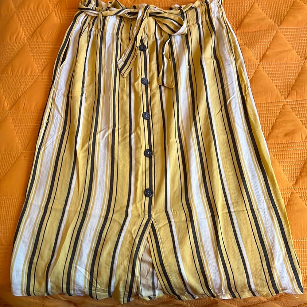 Yellow stripped skirt